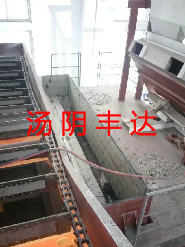 微（wēi）晶鑄石板施工現場